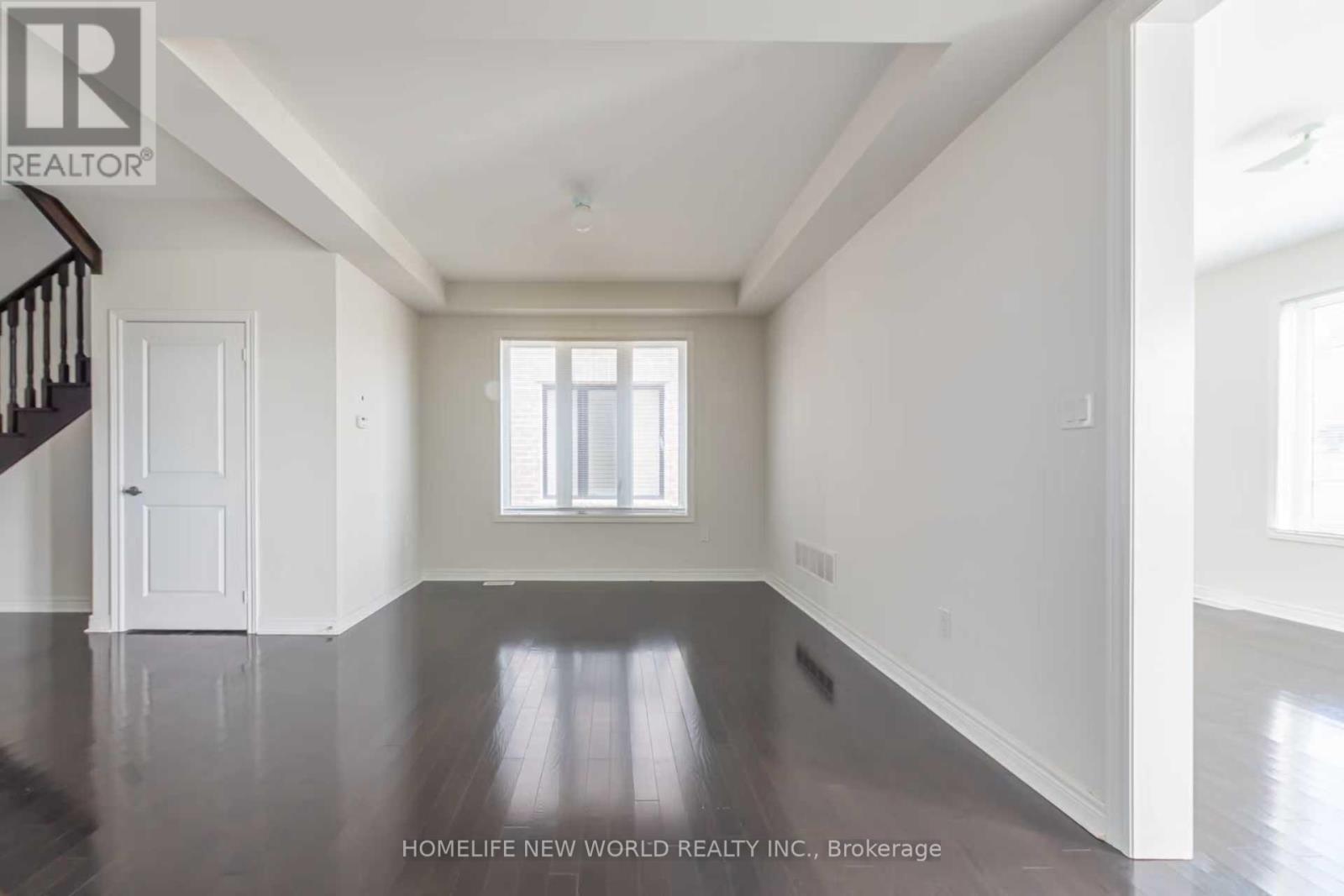 77 Brookfam Street, Richmond Hill, Ontario  L4S 0H9 - Photo 6 - N12469962