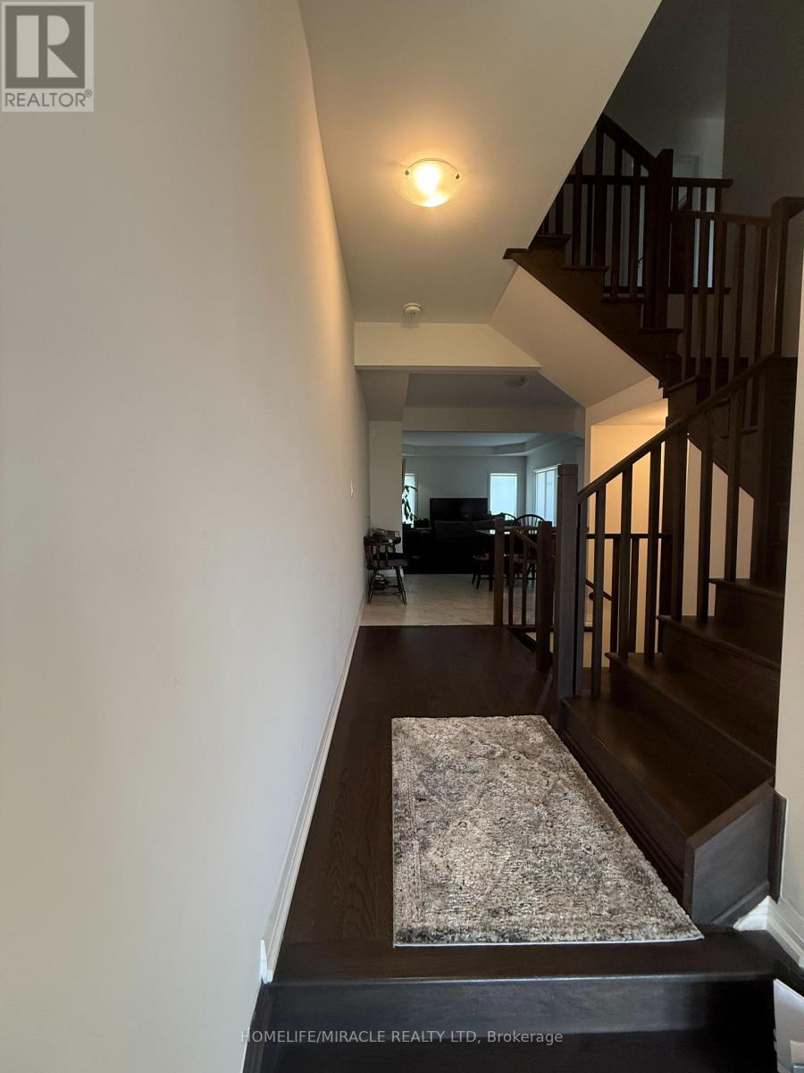 3 Federica Crescent, Wasaga Beach, Ontario  L9Z 0N5 - Photo 5 - S12469921