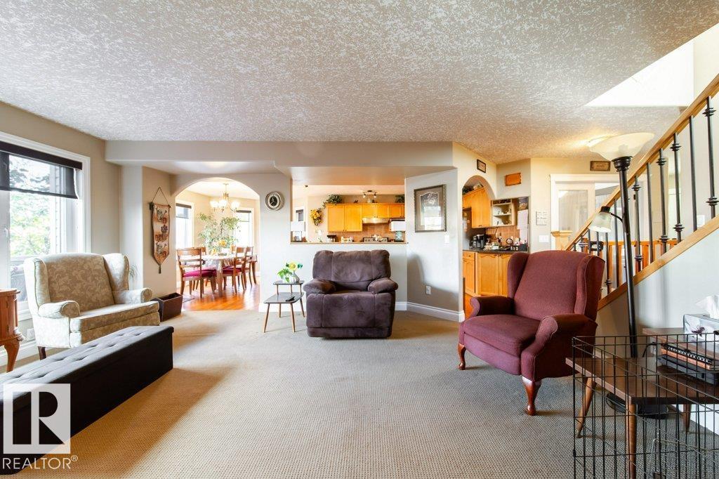6040 166 Av Nw, Edmonton, Alberta  T5Y 0A8 - Photo 18 - E4462669