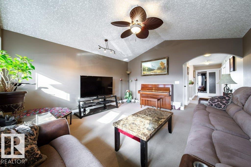 6040 166 Av Nw, Edmonton, Alberta  T5Y 0A8 - Photo 25 - E4462669