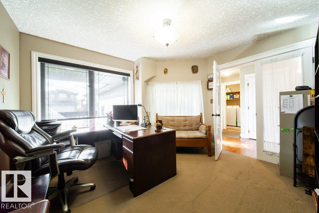6040 166 Av Nw, Edmonton, Alberta  T5Y 0A8 - Photo 6 - E4462669