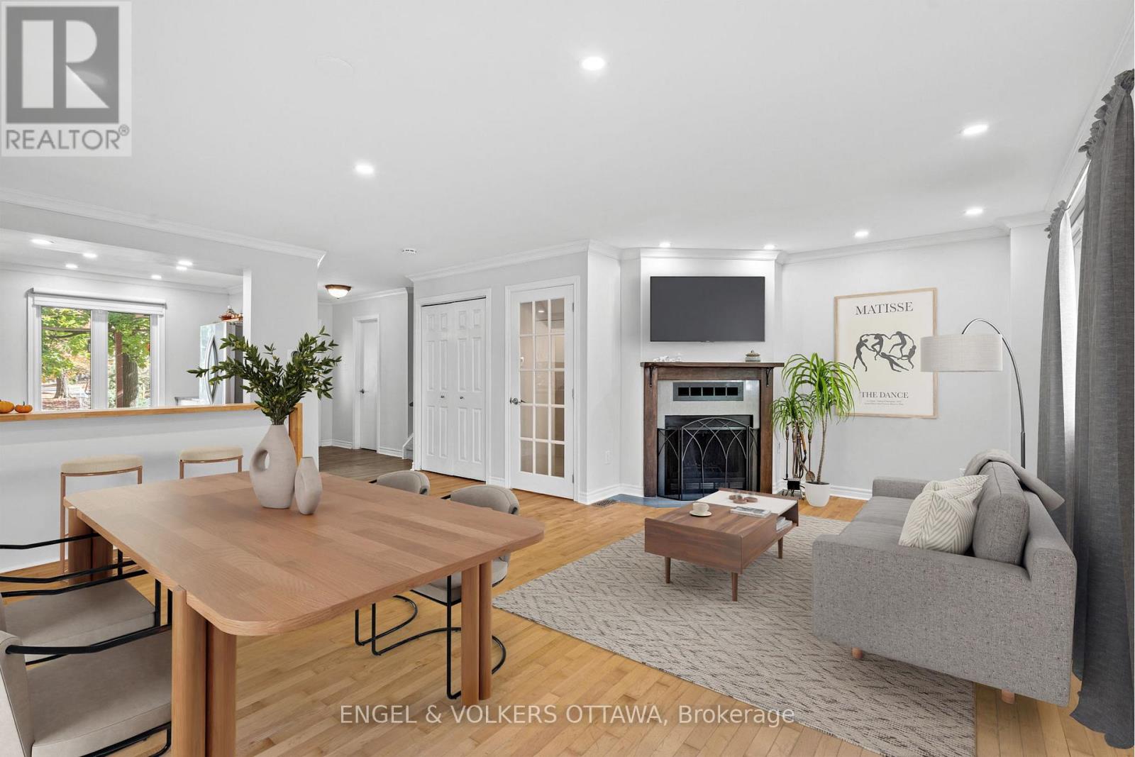 1540 Mimosa Avenue, Ottawa, Ontario  K1G 4C9 - Photo 12 - X12469980