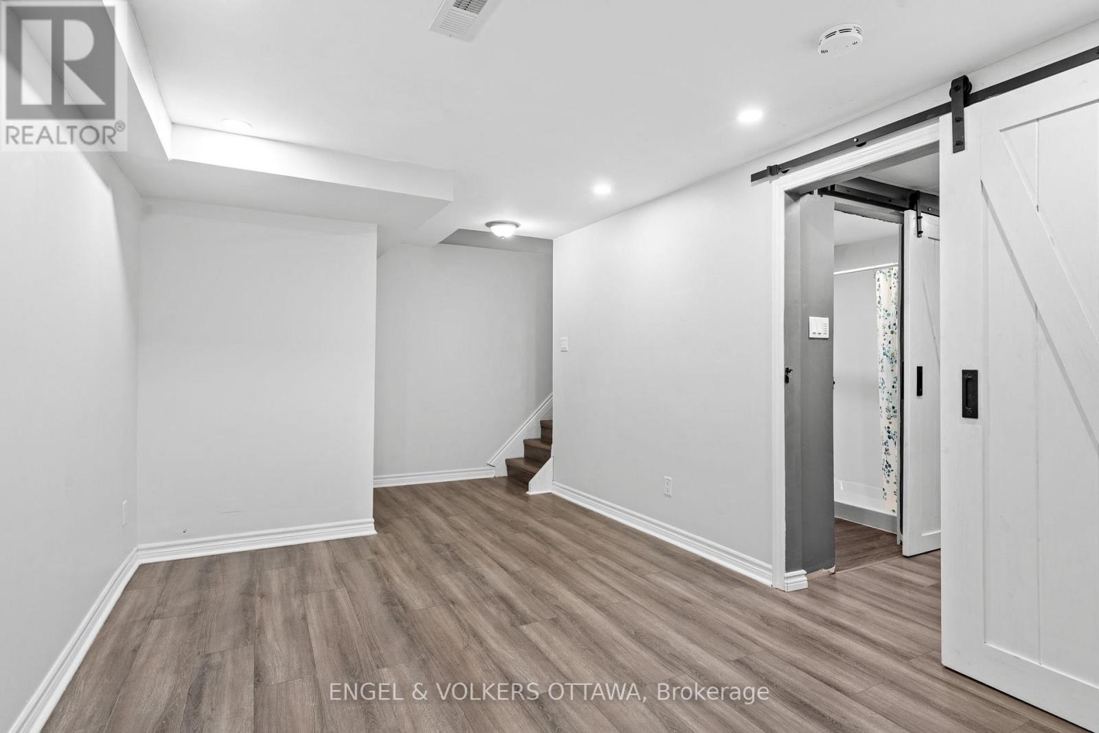 1540 Mimosa Avenue, Ottawa, Ontario  K1G 4C9 - Photo 28 - X12469980