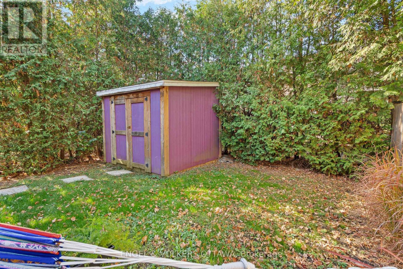 1540 Mimosa Avenue, Ottawa, Ontario  K1G 4C9 - Photo 34 - X12469980