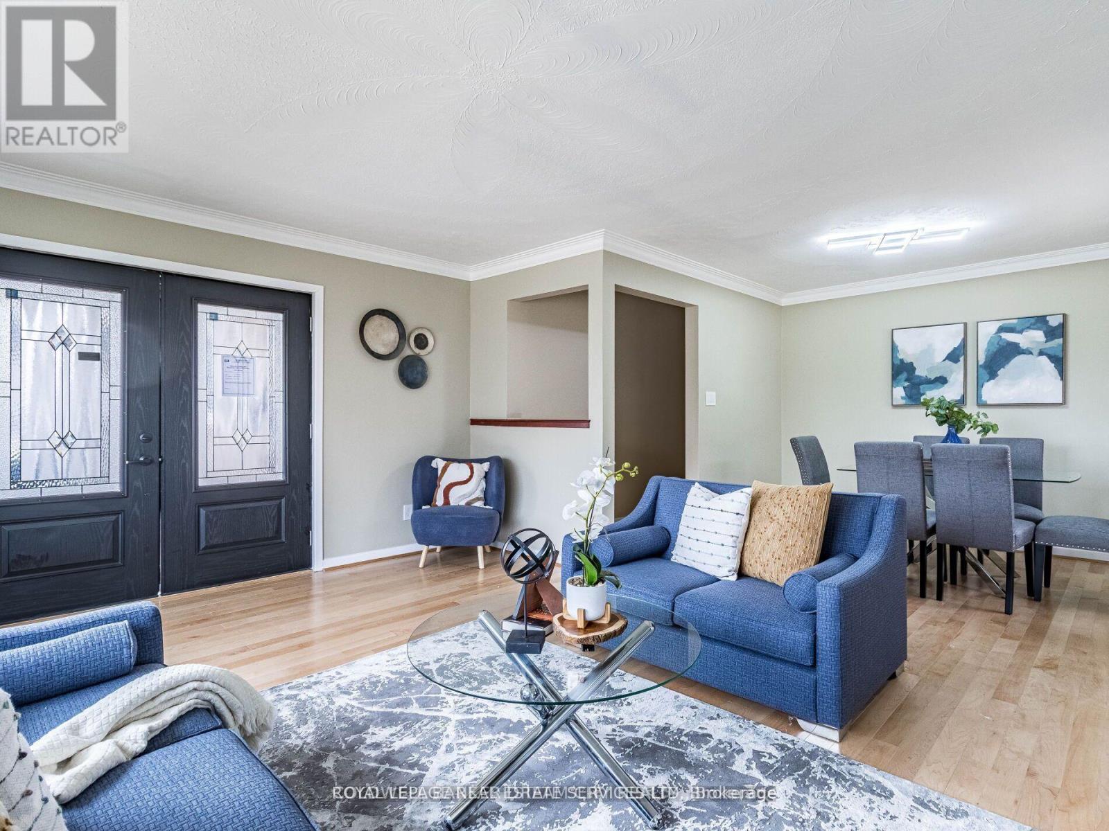 Upper - 231 Elizabeth Street S, Brampton, Ontario  L6Y 1S2 - Photo 14 - W12465912