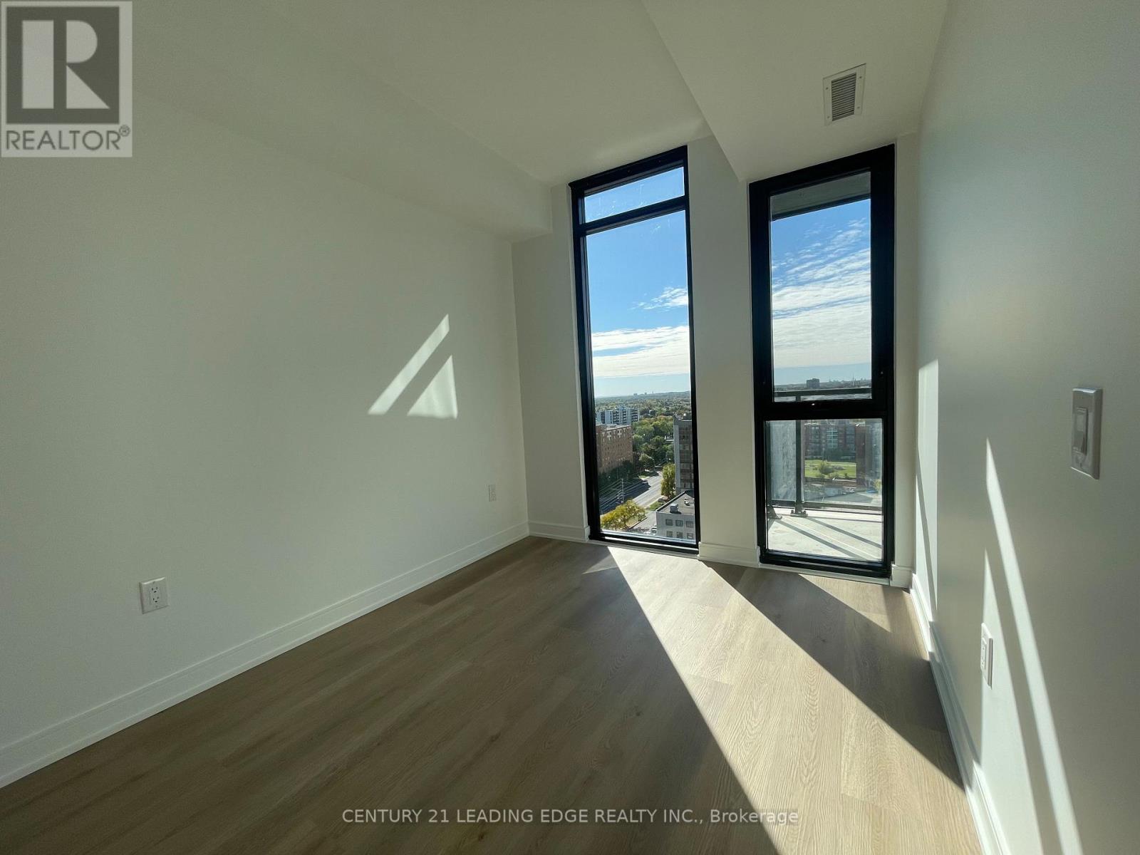 1611 - 3009 Novar Road, Mississauga, Ontario  L5B 0P9 - Photo 10 - W12469932