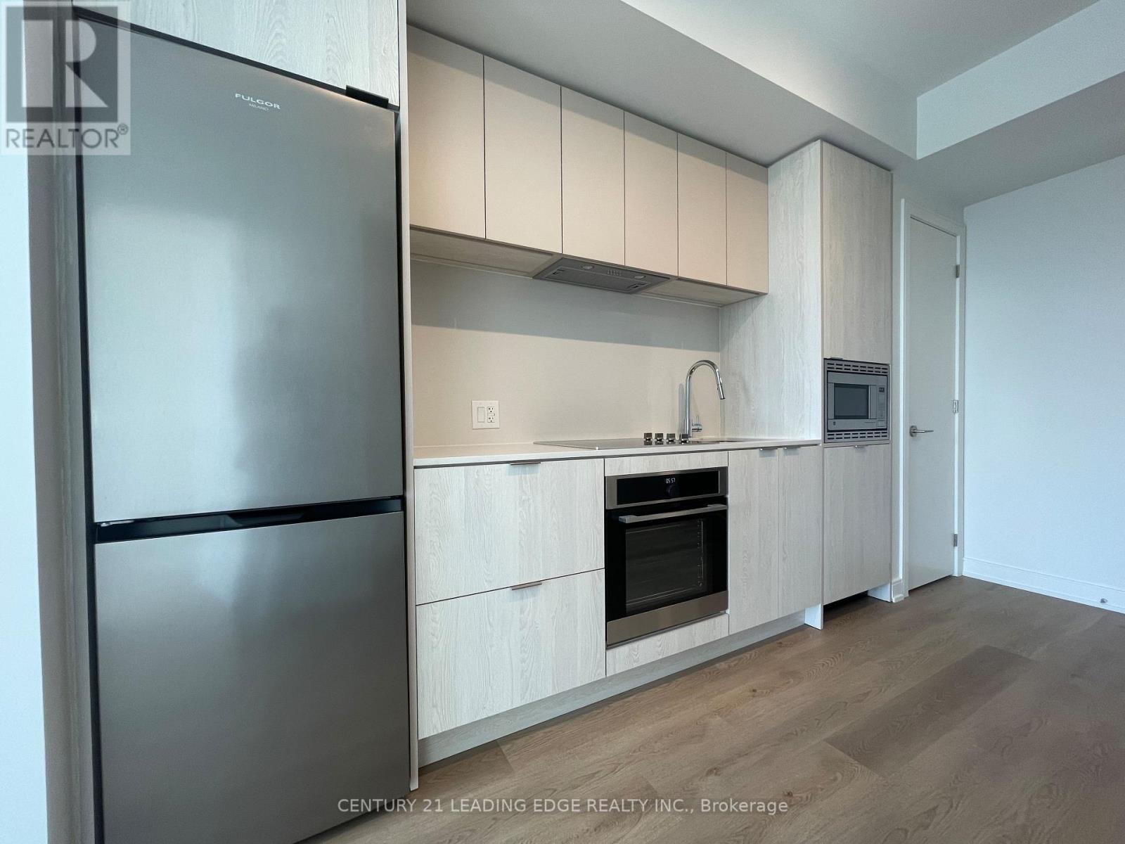 1611 - 3009 Novar Road, Mississauga, Ontario  L5B 0P9 - Photo 6 - W12469932