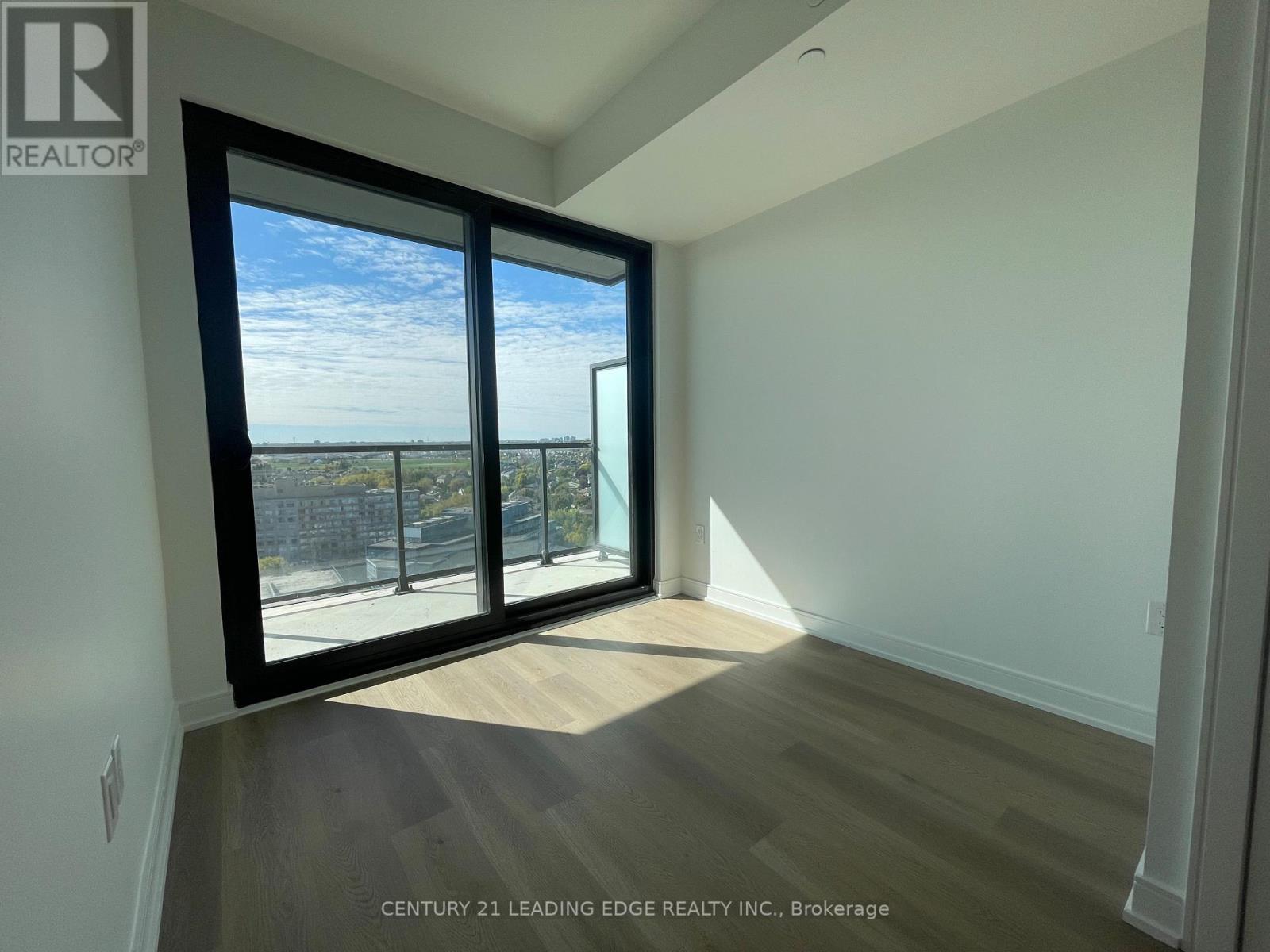 1611 - 3009 Novar Road, Mississauga, Ontario  L5B 0P9 - Photo 9 - W12469932