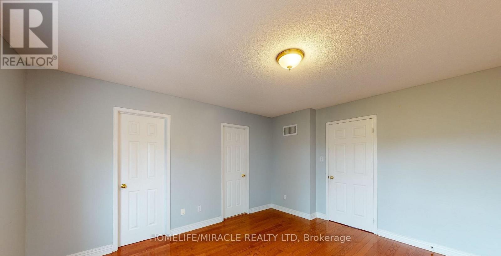 36 Mannel Crescent, Brampton, Ontario  L6Y 5E2 - Photo 17 - W12469944