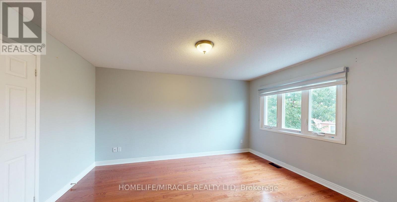 36 Mannel Crescent, Brampton, Ontario  L6Y 5E2 - Photo 19 - W12469944