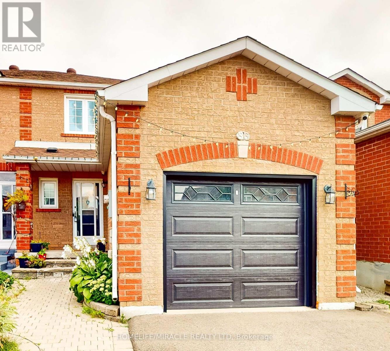 36 Mannel Crescent, Brampton, Ontario  L6Y 5E2 - Photo 2 - W12469944