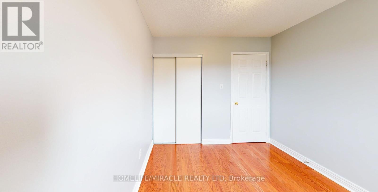 36 Mannel Crescent, Brampton, Ontario  L6Y 5E2 - Photo 23 - W12469944