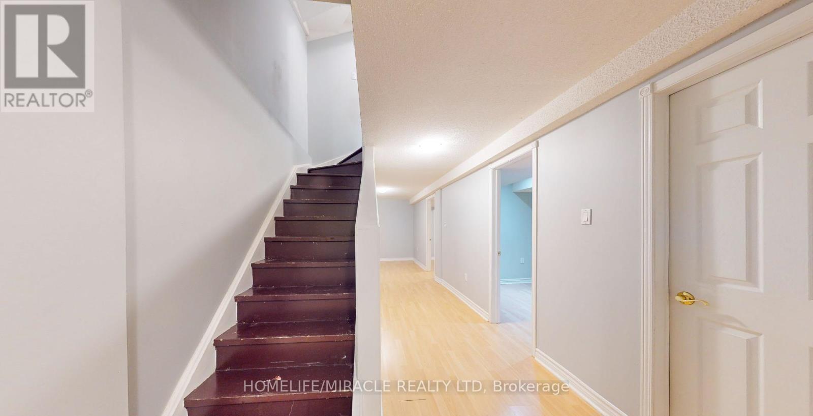 36 Mannel Crescent, Brampton, Ontario  L6Y 5E2 - Photo 27 - W12469944