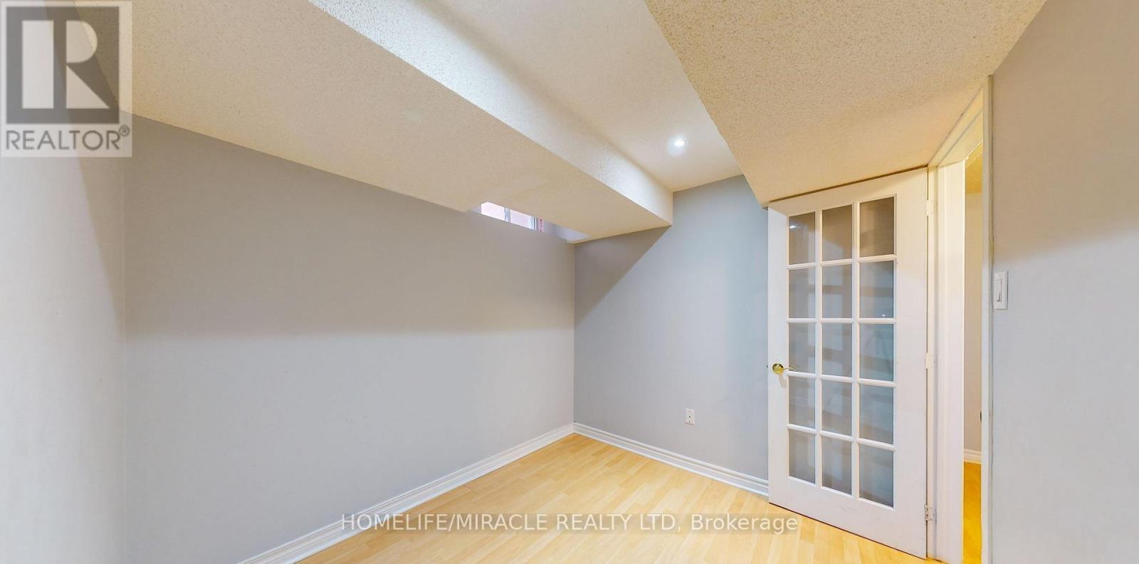 36 Mannel Crescent, Brampton, Ontario  L6Y 5E2 - Photo 29 - W12469944
