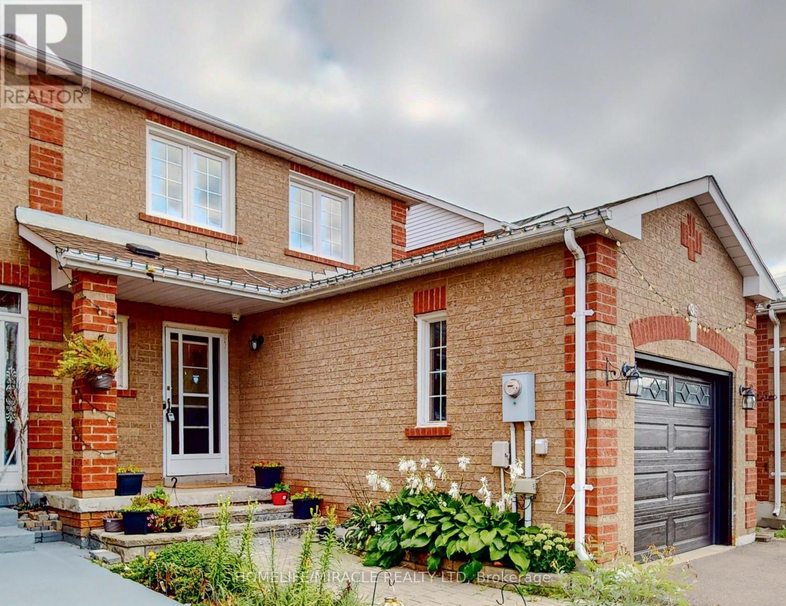 36 Mannel Crescent, Brampton, Ontario  L6Y 5E2 - Photo 6 - W12469944