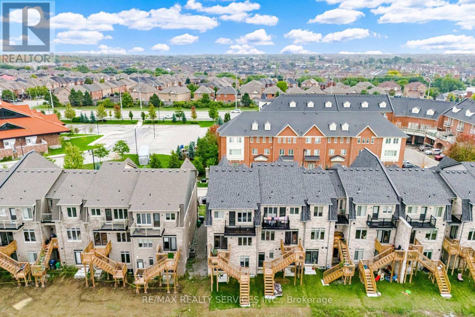 38 Foxsparrow Road, Brampton, Ontario  L6V 3P5 - Photo 49 - W12469950