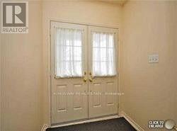 3022 Mission Hill Drive, Mississauga, Ontario  L5M 0C1 - Photo 15 - W12469960