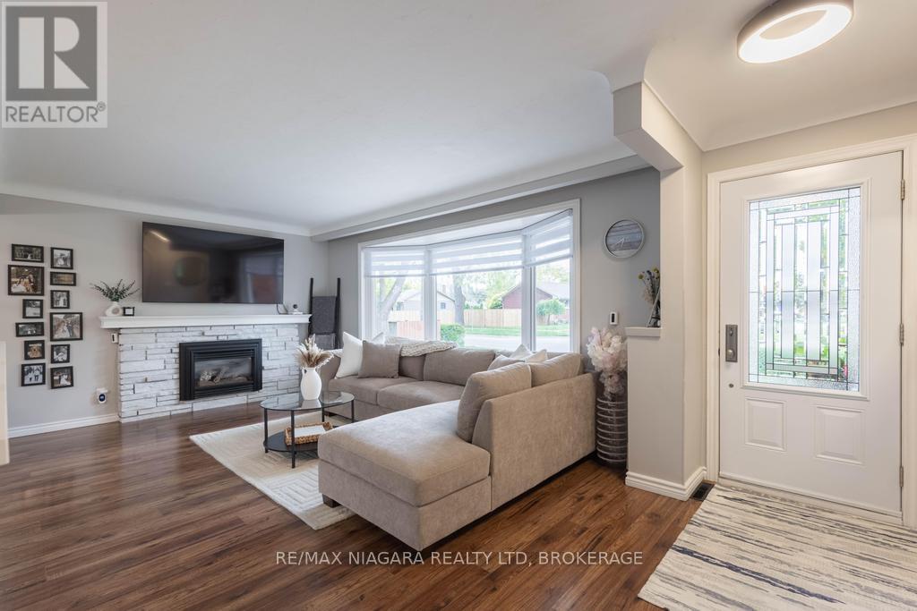 37 Parnell Road, St. Catharines, Ontario  L2N 2W5 - Photo 4 - X12469969
