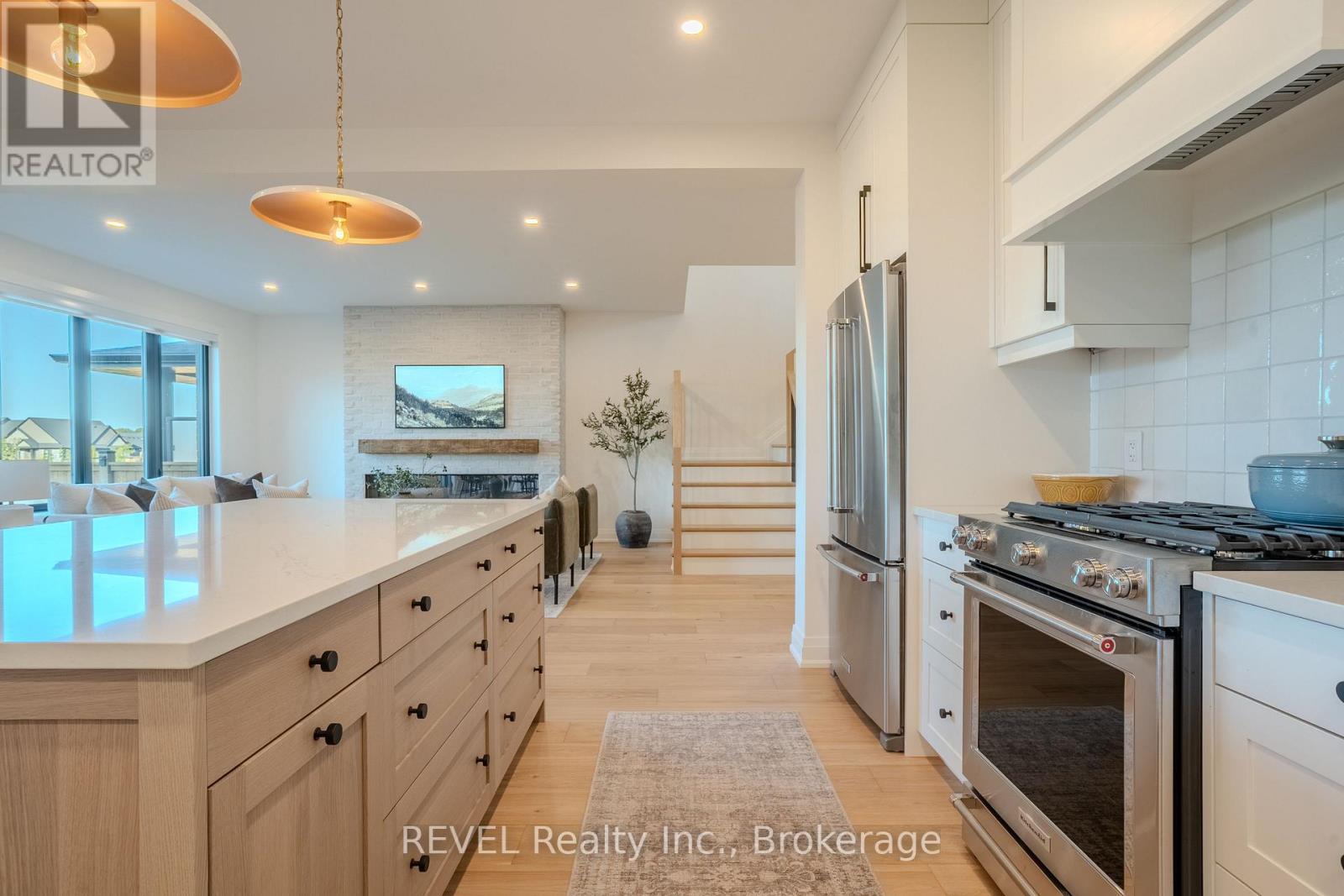 21 Arsenault Crescent, Pelham, Ontario  L0S 1E1 - Photo 11 - X12469973