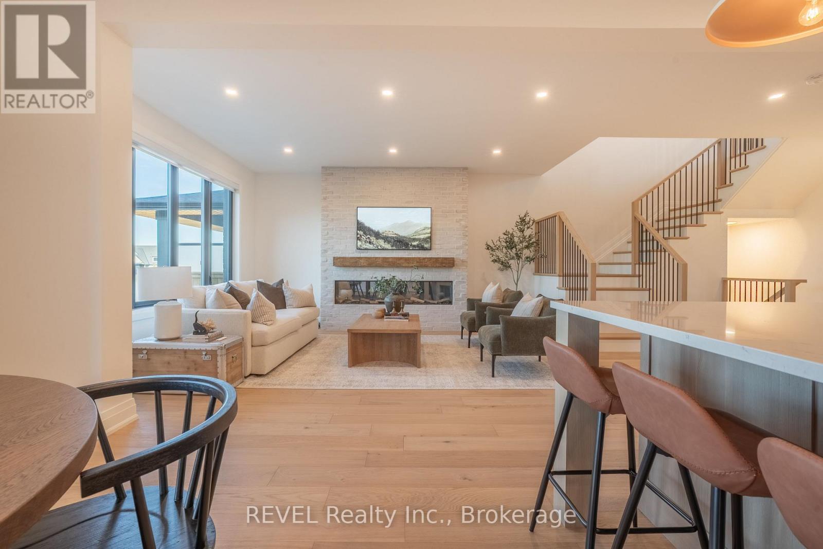 21 Arsenault Crescent, Pelham, Ontario  L0S 1E1 - Photo 14 - X12469973