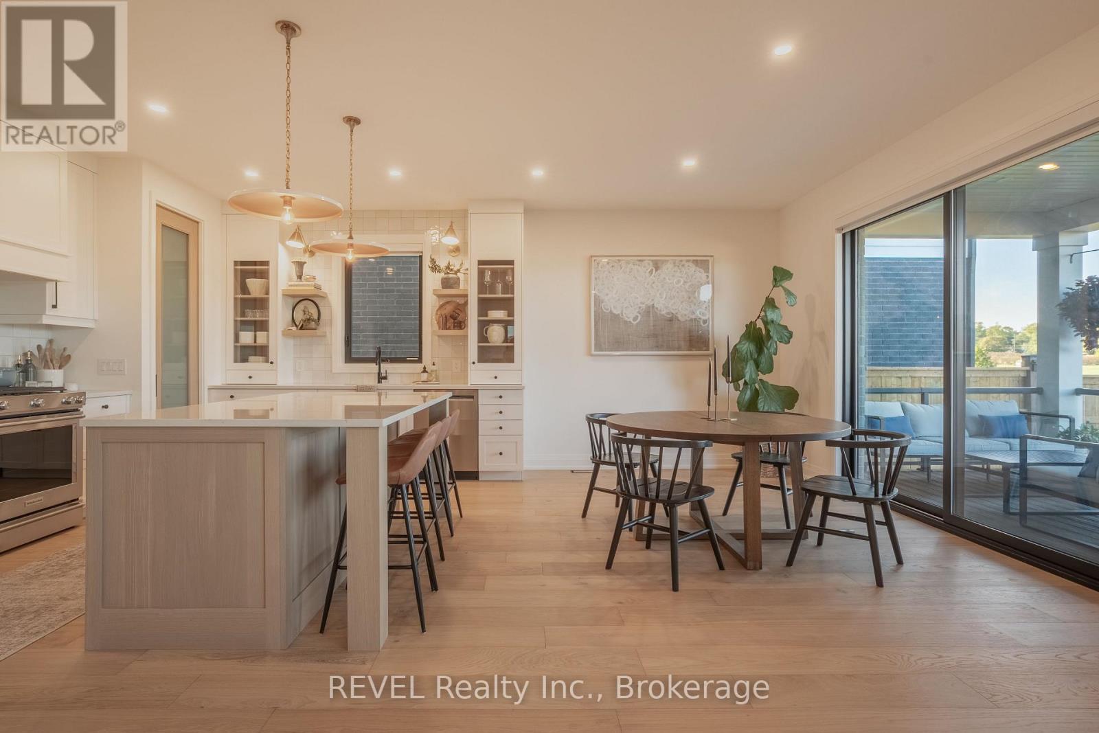 21 Arsenault Crescent, Pelham, Ontario  L0S 1E1 - Photo 15 - X12469973