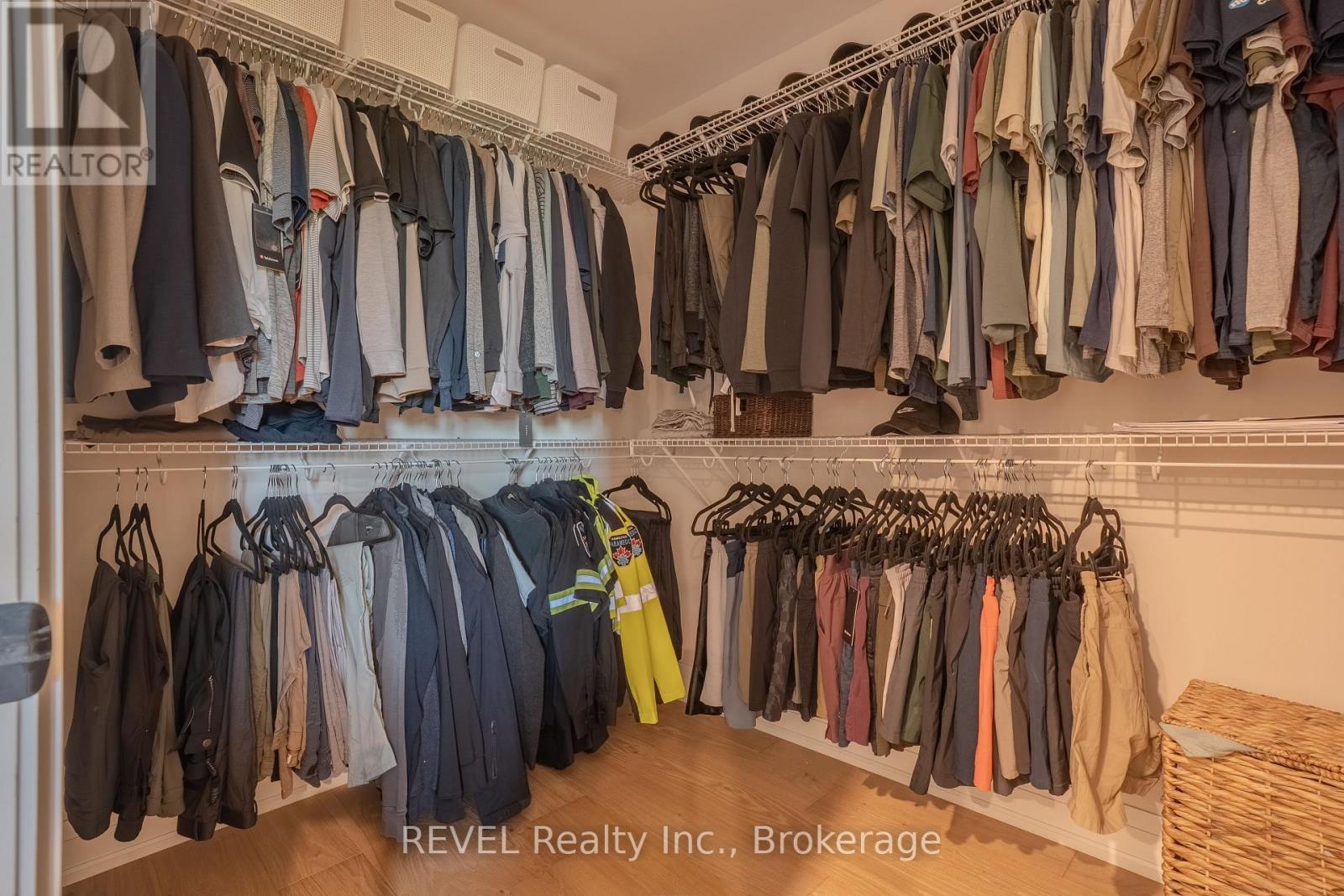 21 Arsenault Crescent, Pelham, Ontario  L0S 1E1 - Photo 32 - X12469973