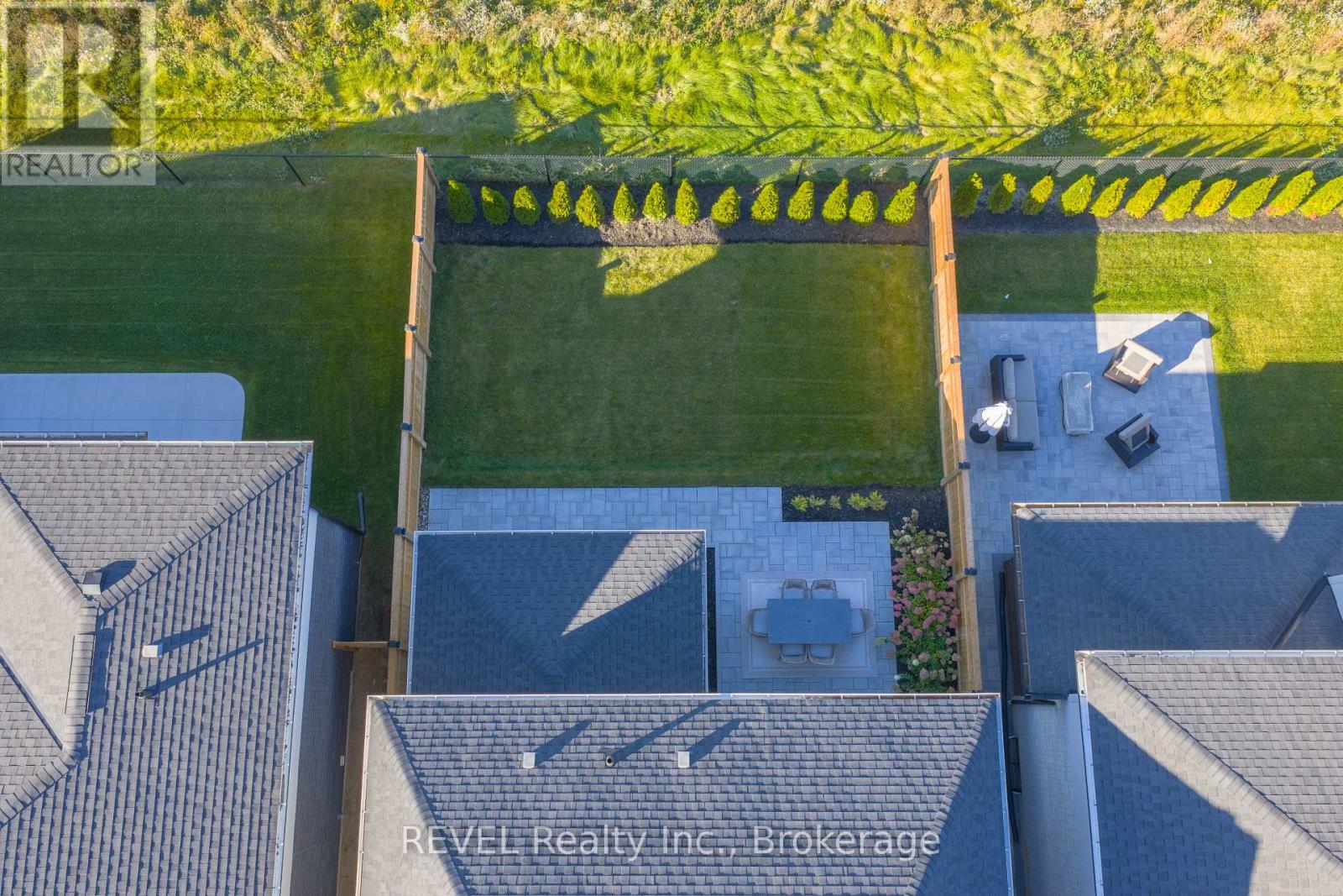 21 Arsenault Crescent, Pelham, Ontario  L0S 1E1 - Photo 41 - X12469973