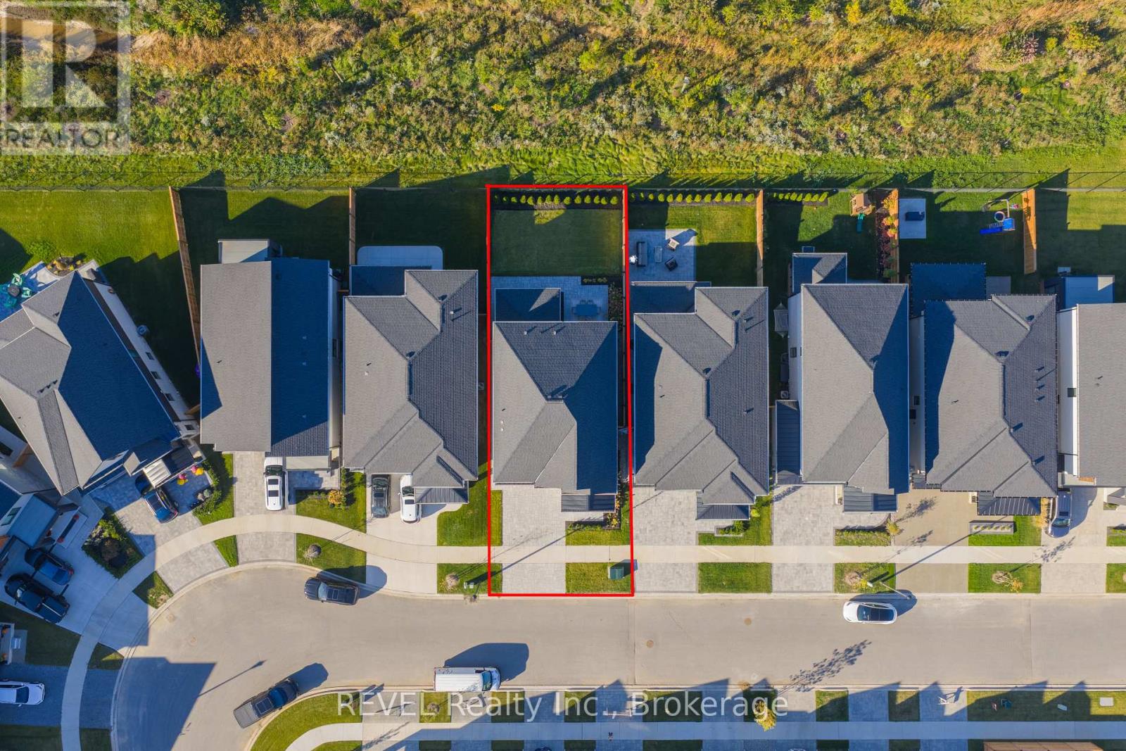 21 Arsenault Crescent, Pelham, Ontario  L0S 1E1 - Photo 42 - X12469973