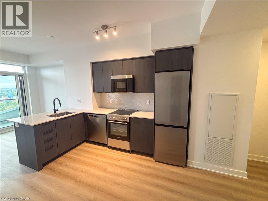 25 Wellington Street S Unit# 2004, Kitchener, Ontario  N2G 0G5 - Photo 11 - 40769236