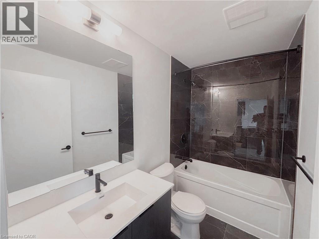 25 Wellington Street S Unit# 2004, Kitchener, Ontario  N2G 0G5 - Photo 9 - 40769236
