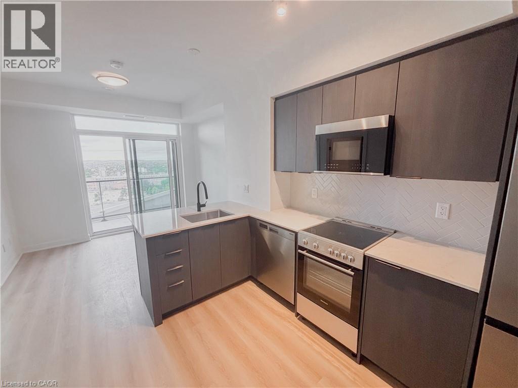 25 Wellington Street S Unit# 2004, Kitchener, Ontario  N2G 0G5 - Photo 3 - 40769236