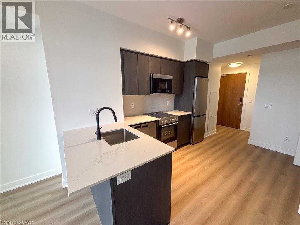25 Wellington Street S Unit# 2004, Kitchener, Ontario  N2G 0G5 - Photo 4 - 40769236