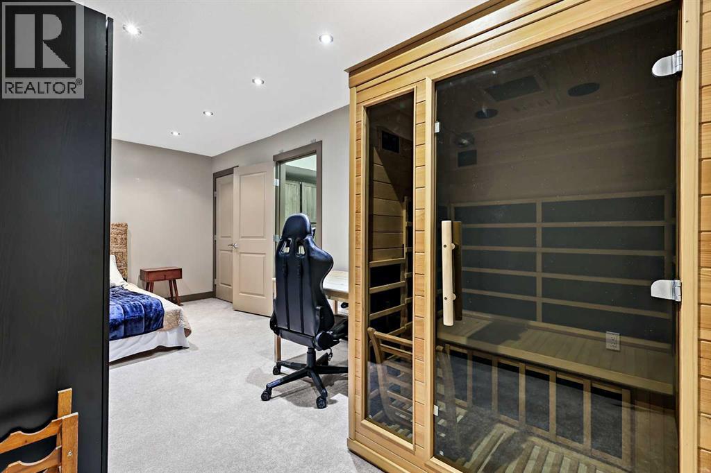 2122b 52 Avenue Sw, Calgary, Alberta  T3E 1K3 - Photo 37 - A2236482