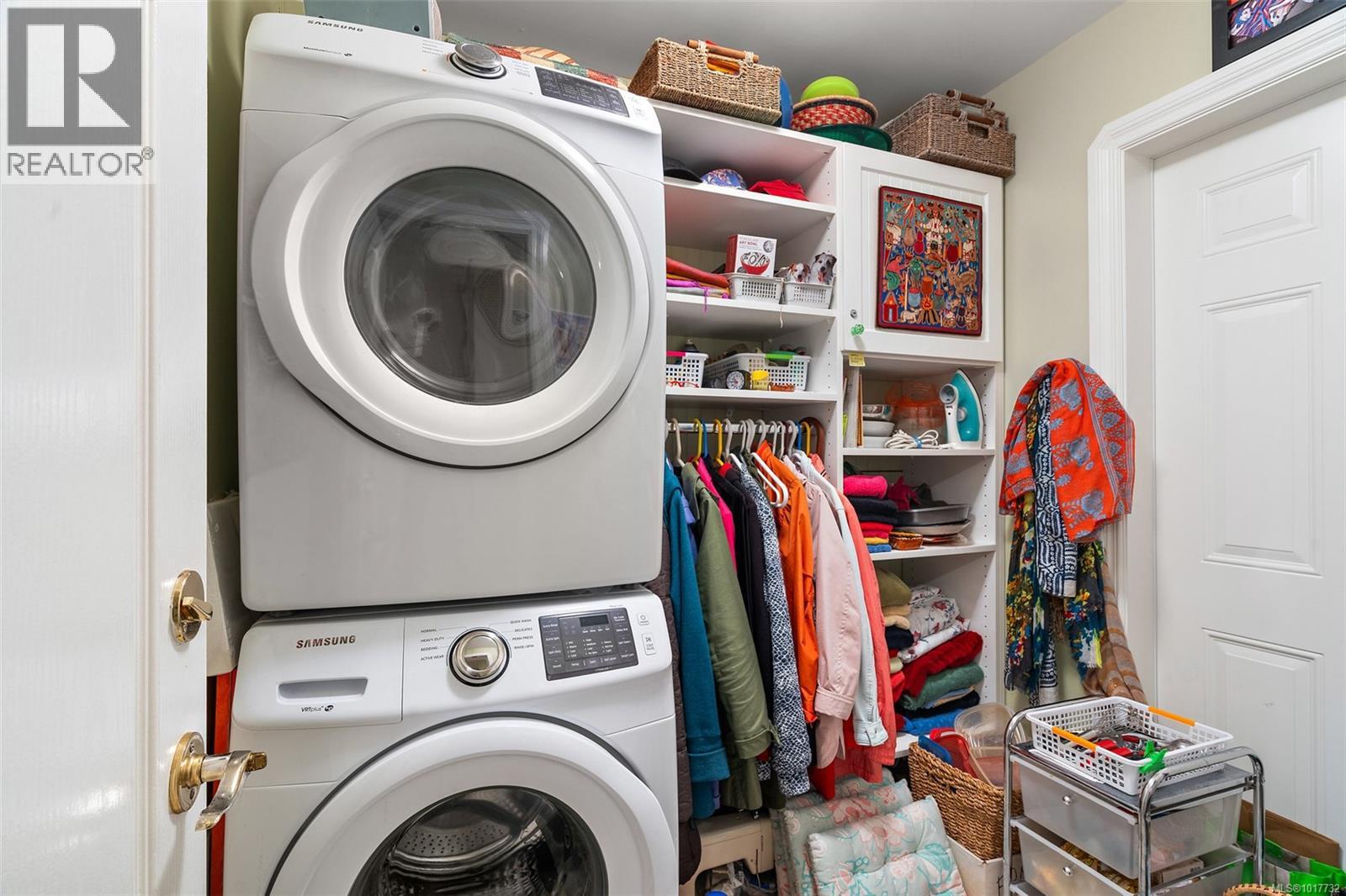 9715 Second St, Sidney, British Columbia  V8L 3E4 - Photo 48 - 1017732
