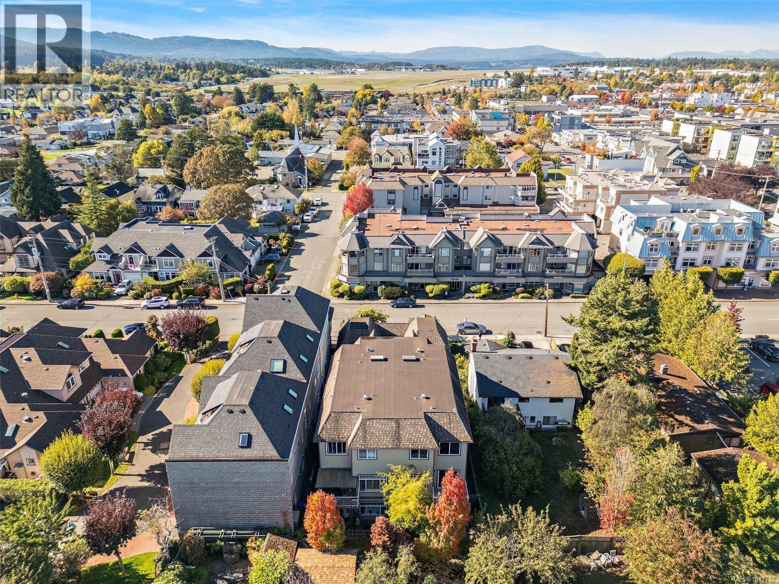 9715 Second St, Sidney, British Columbia  V8L 3E4 - Photo 53 - 1017732