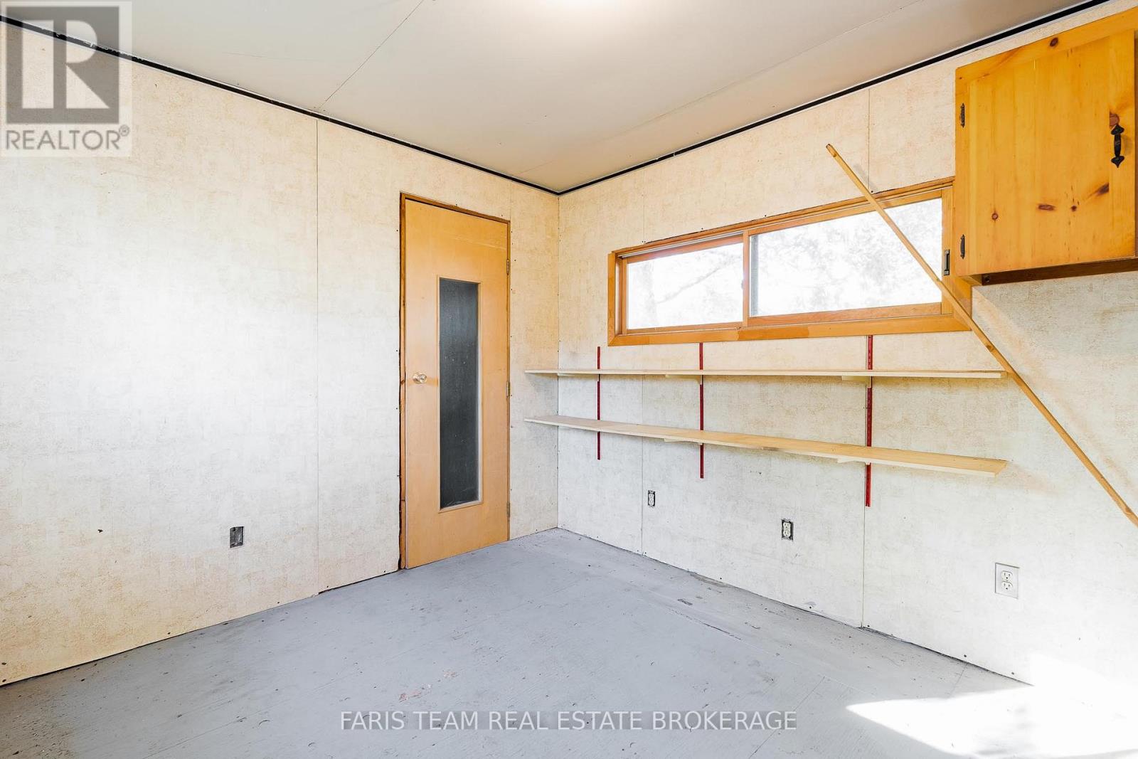 31 Napier Street, Barrie, Ontario  L4M 1W1 - Photo 45 - S12458057
