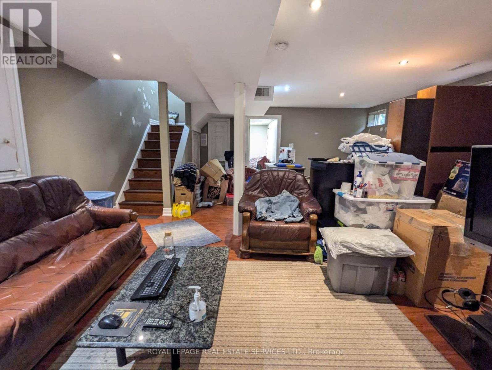 4179 Melia Drive, Mississauga, Ontario  L5C 4J3 - Photo 16 - W12469966