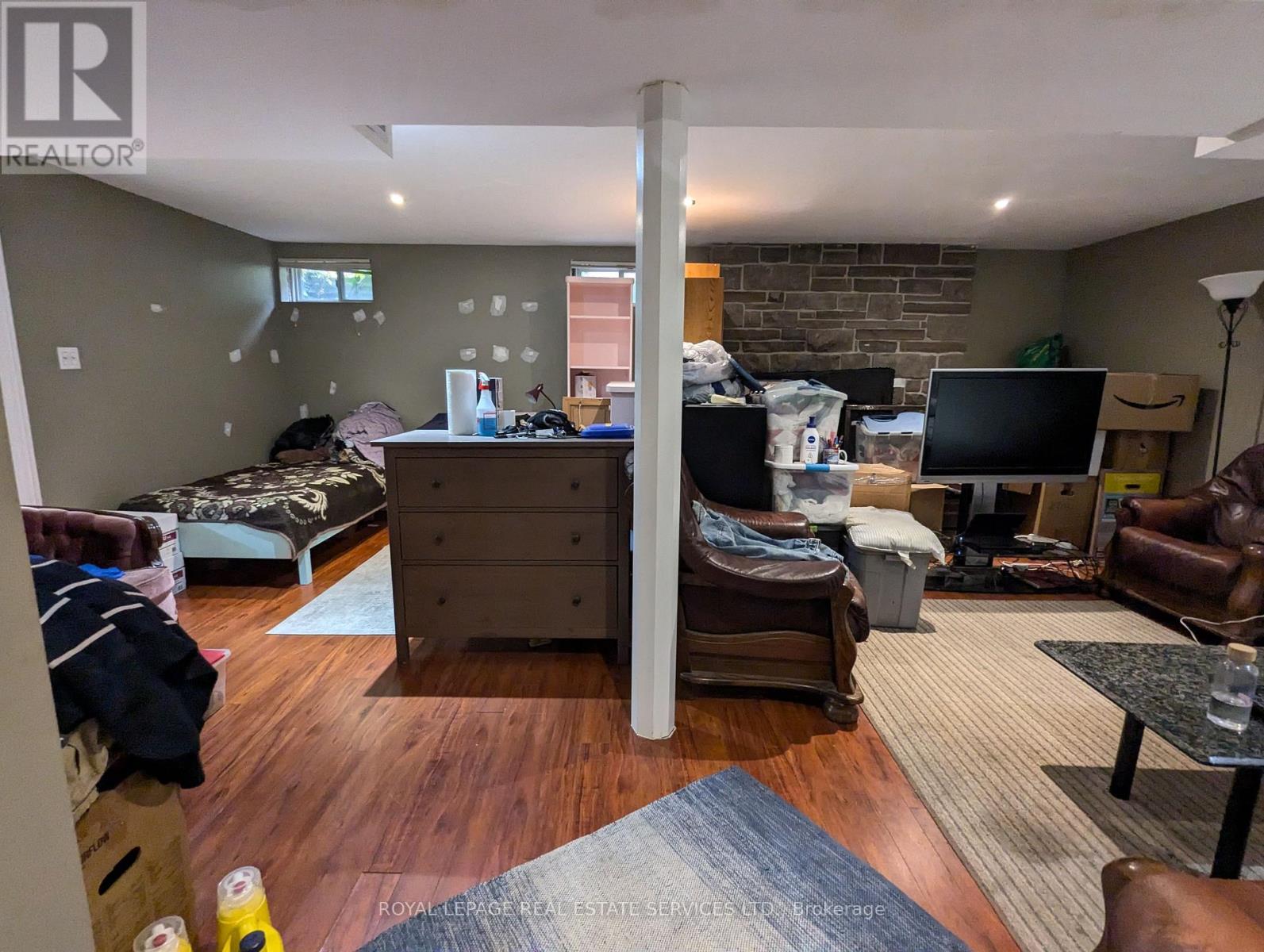 4179 Melia Drive, Mississauga, Ontario  L5C 4J3 - Photo 17 - W12469966