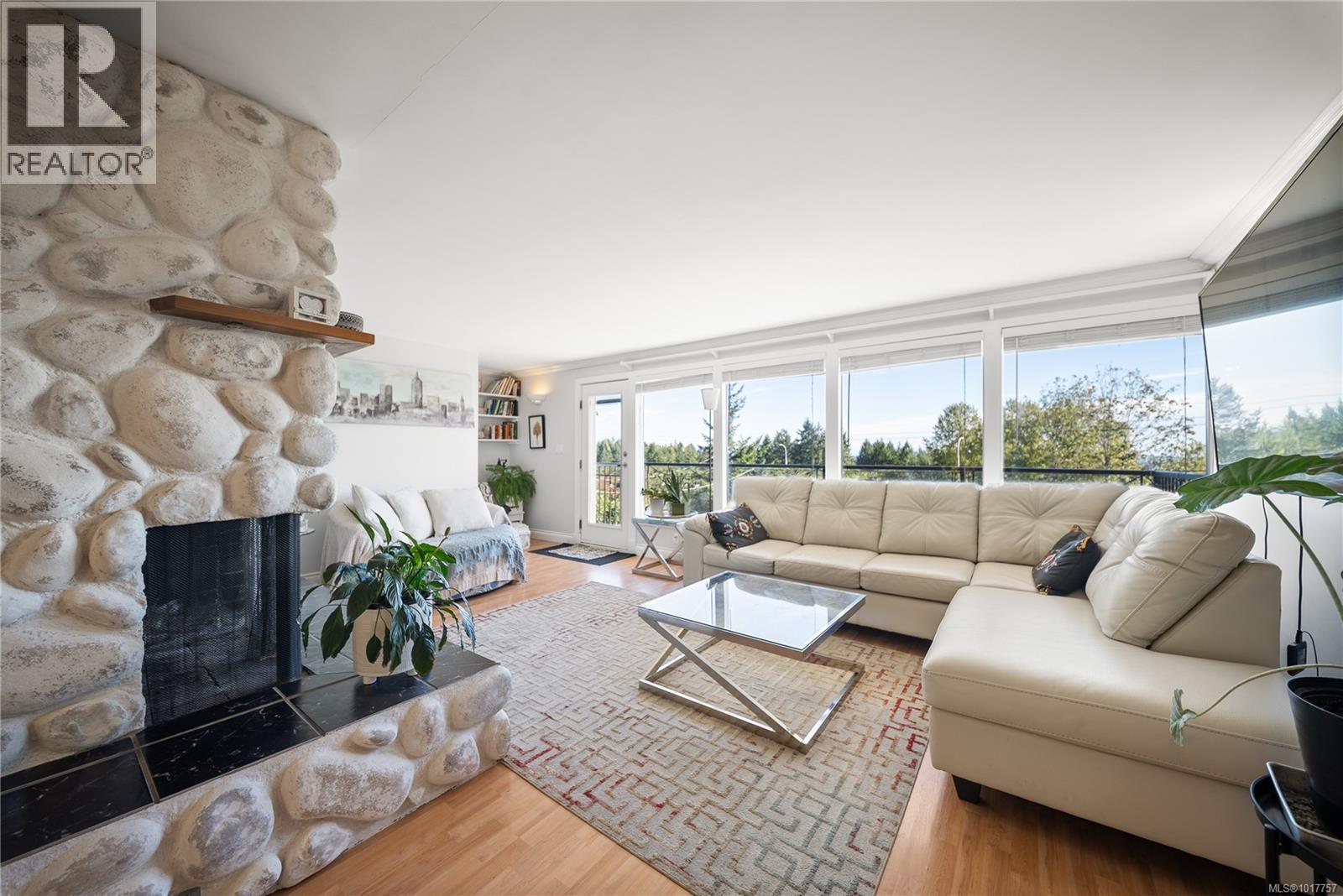 713 Dogwood Rd, Nanaimo, British Columbia  V9R 3C2 - Photo 4 - 1017757