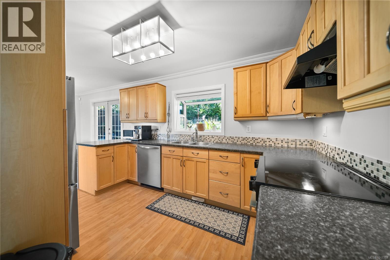 713 Dogwood Rd, Nanaimo, British Columbia  V9R 3C2 - Photo 6 - 1017757
