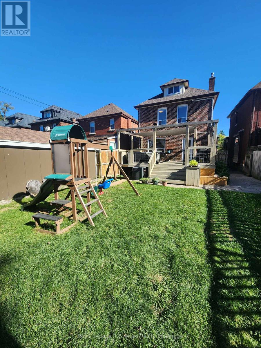 252 Graham Avenue S, Hamilton, Ontario  L8K 2M6 - Photo 26 - X12467903