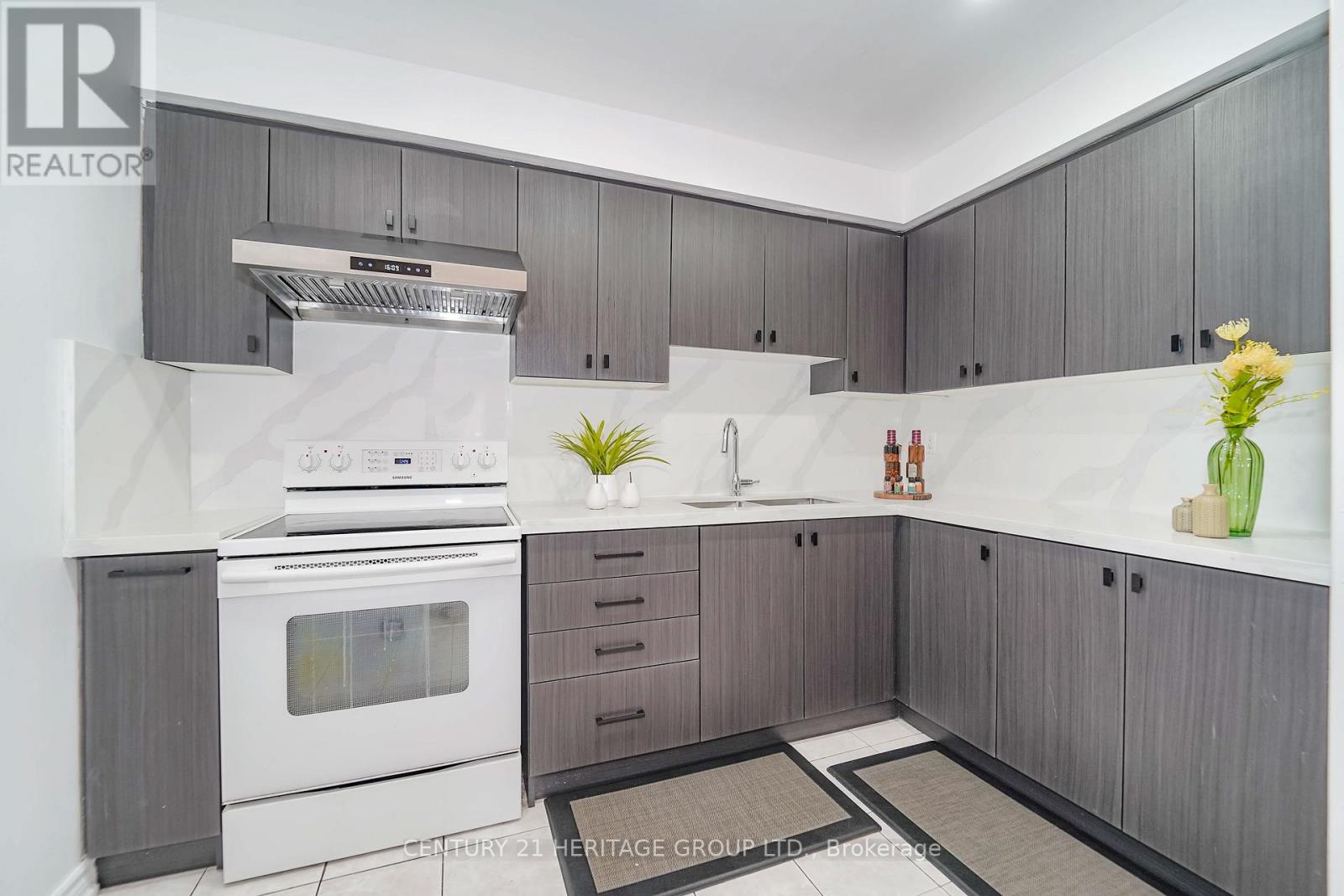 176 - 90 Wingarden Court, Toronto, Ontario  M1B 2K3 - Photo 6 - E12469986