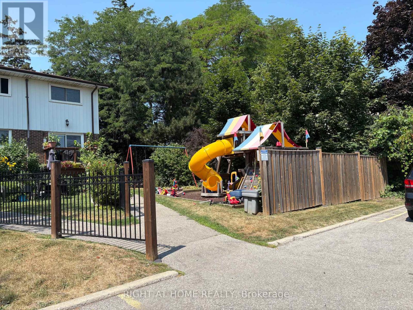 3 - 2 White Abbey Park, Toronto, Ontario  M1R 5A1 - Photo 2 - E12469988