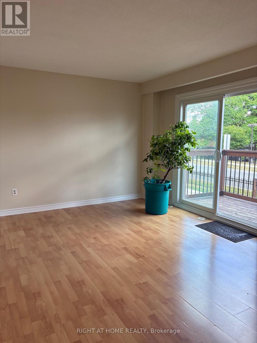 3 - 2 White Abbey Park, Toronto, Ontario  M1R 5A1 - Photo 6 - E12469988