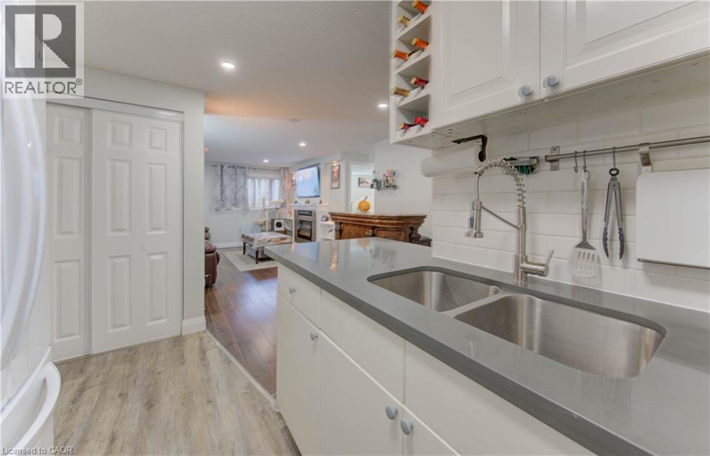 30 Bridge Street W Unit# 104, Kitchener, Ontario  N2K 1K4 - Photo 10 - 40780324