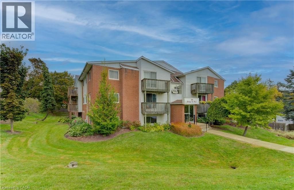 30 Bridge Street W Unit# 104, Kitchener, Ontario  N2K 1K4 - Photo 4 - 40780324
