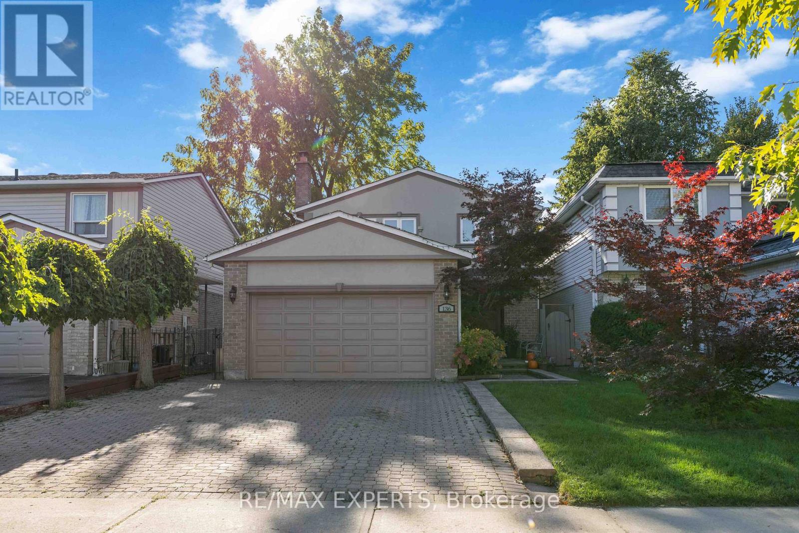 136 HOLM CRESCENT, Markham, Ontario