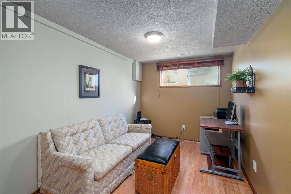 2026 41 Street Se, Calgary, Alberta  T2B 1J1 - Photo 23 - A2264541