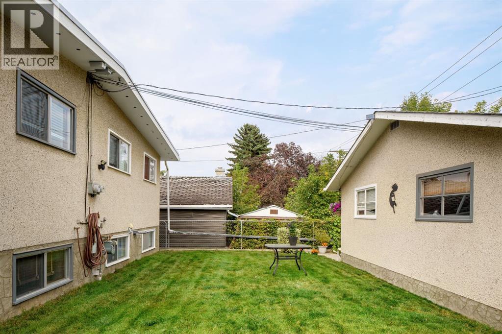 2026 41 Street Se, Calgary, Alberta  T2B 1J1 - Photo 30 - A2264541