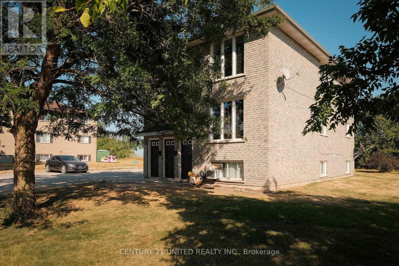 538 CRYSTAL DRIVE, Peterborough South, Ontario